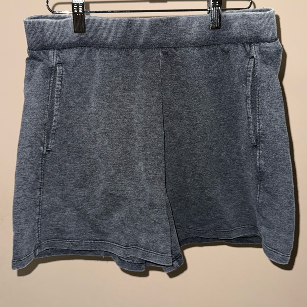 🌷NWOT loungewear shorts
